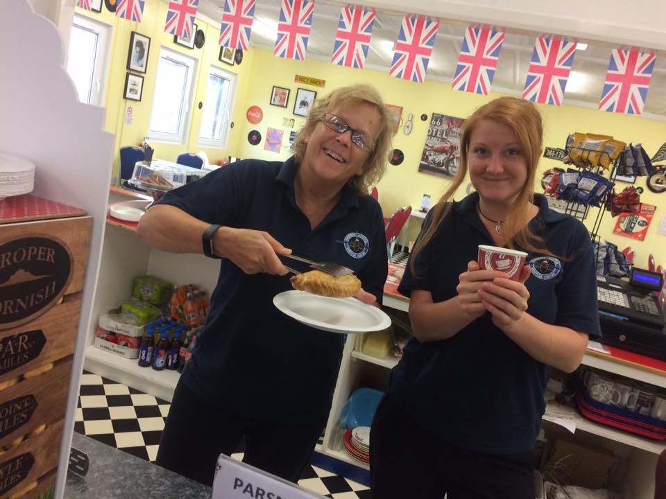 19875093_1888666134789383_5549683952080992023_n